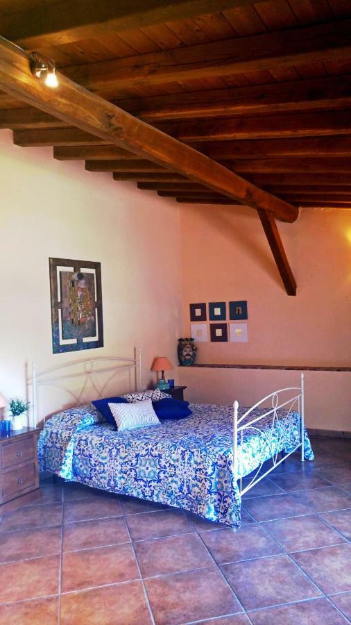 Casa Il Faro Villa Con Piscina 卡斯泰尔莫拉 外观 照片